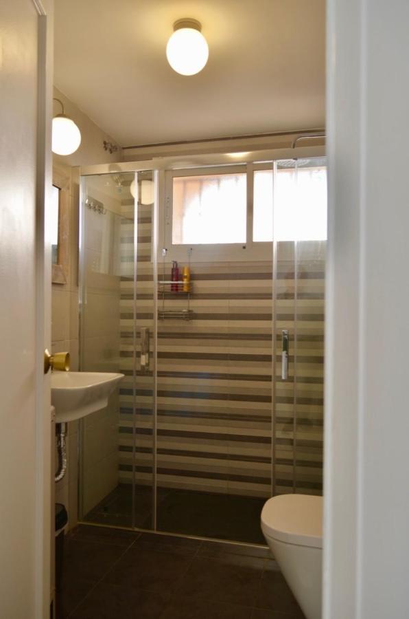 トレモリノスCarihuela Un Dormitorio Junto Al Marアパートメント エクステリア 写真